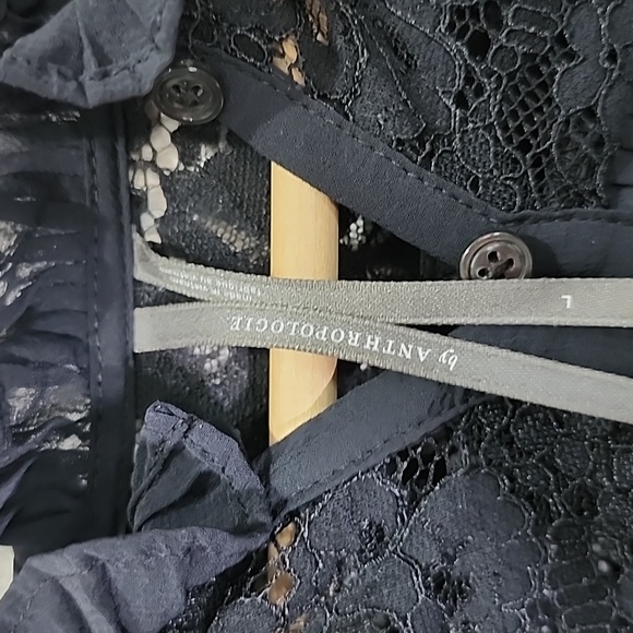 Anthropology pleated ruffled blouse size L - Picture 5 of 7